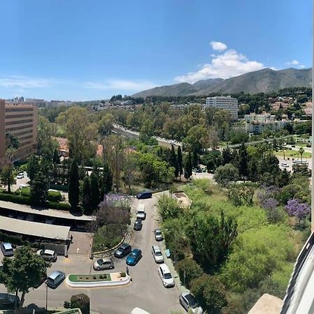 Alterhome Luminoso Estudio Con Piscina Y Maravillosas Vistas Torremolinos Exterior foto