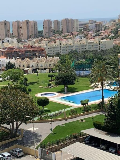 Alterhome Luminoso Estudio Con Piscina Y Maravillosas Vistas Torremolinos Exterior foto