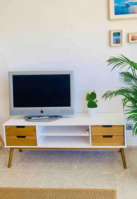 Alterhome Luminoso Estudio Con Piscina Y Maravillosas Vistas Torremolinos Exterior foto